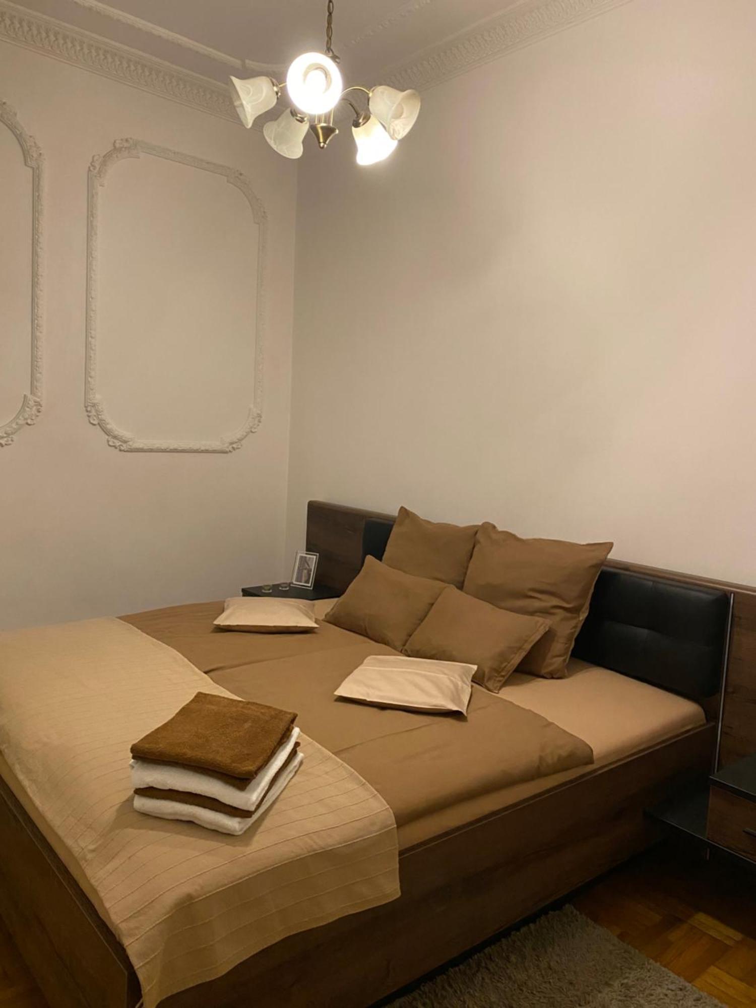 Come & Stay Apartments And Rooms City Center Budapest Exterior foto