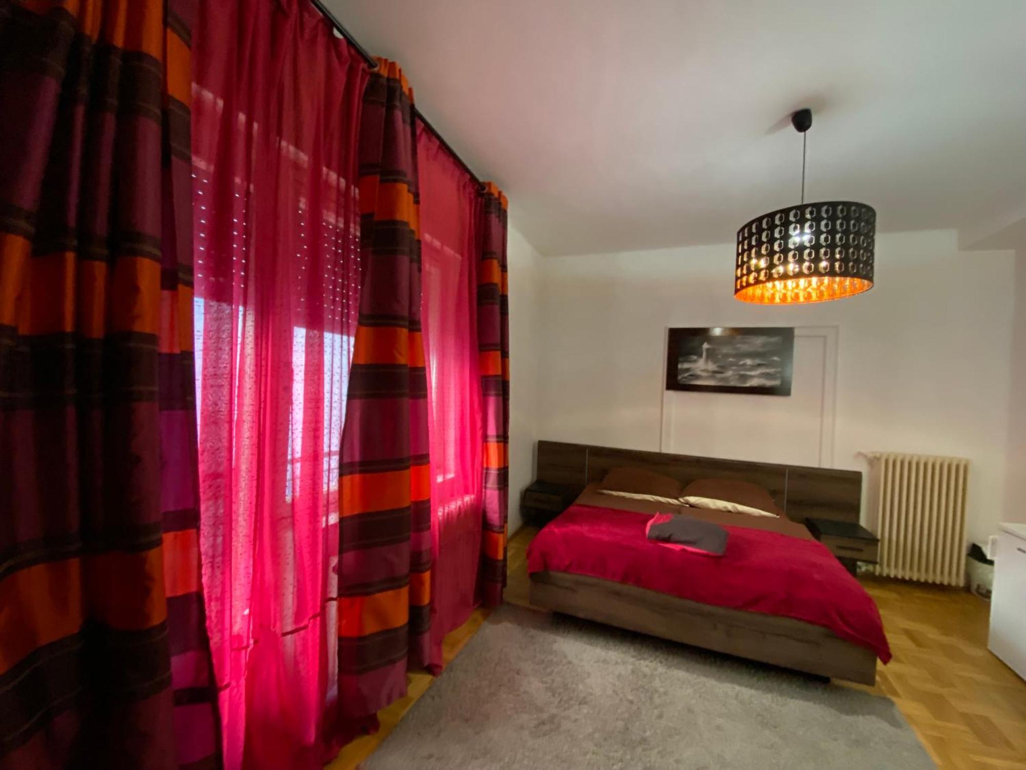 Come & Stay Apartments And Rooms City Center Budapest Exterior foto